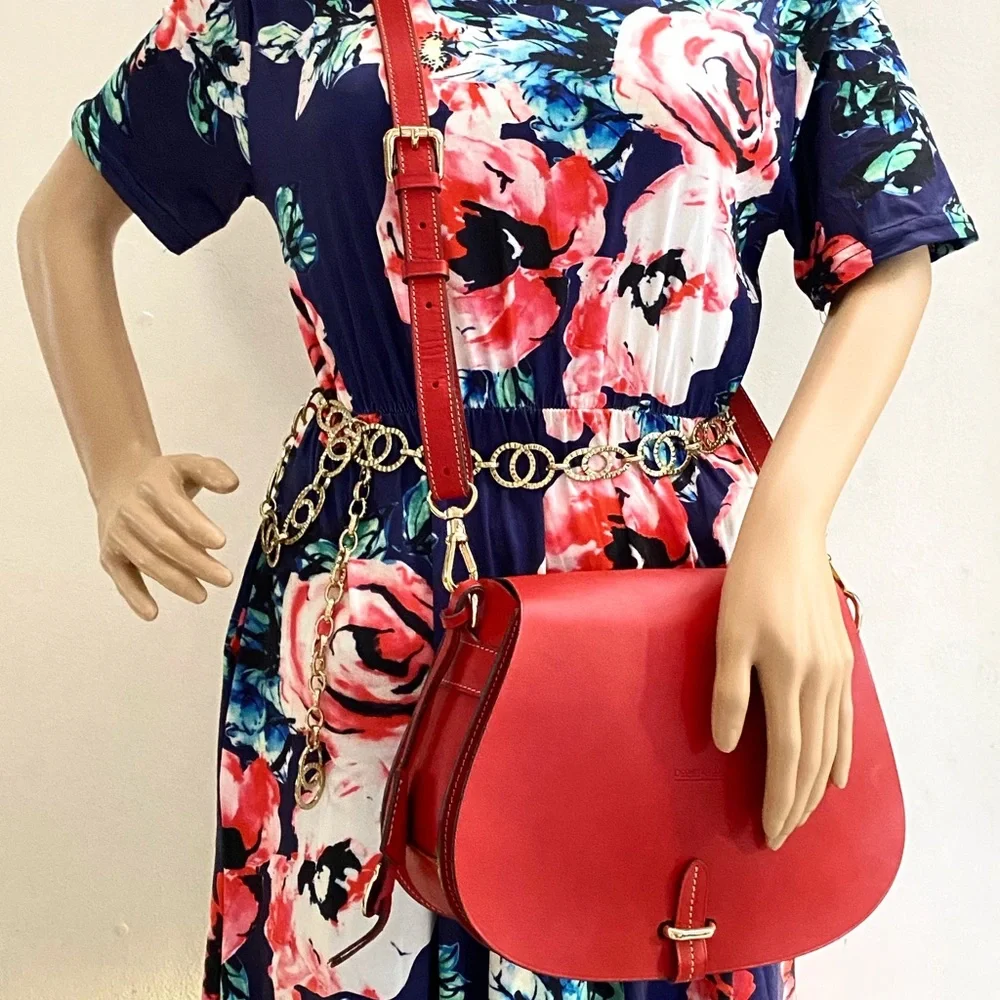 SOLD Dooney and bourke alto saddle crossbody - Picture 9 of 11